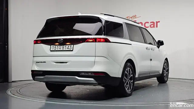 Main__Slider__Photo:Canival Kia 2021.6-1