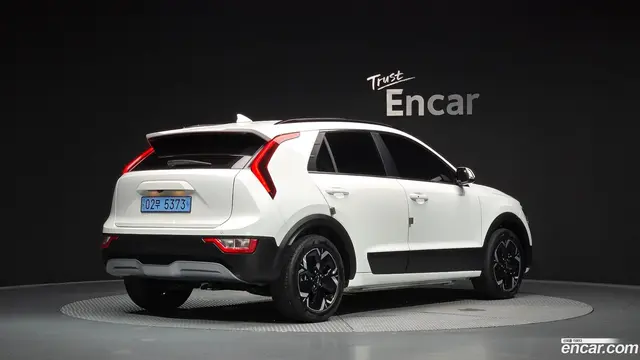 Main__Slider__Photo:Niro Kia 2022.7-1