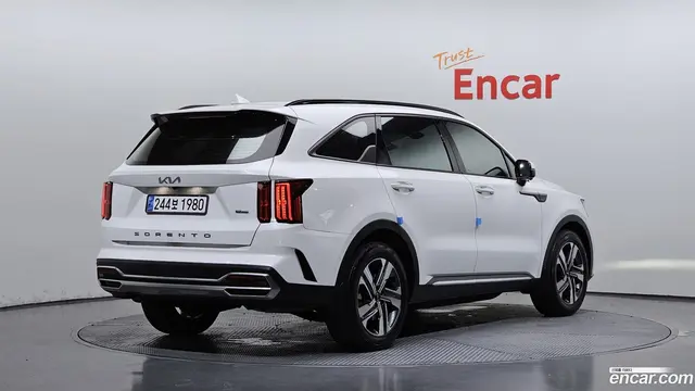 Main__Slider__Photo:Sorento Kia 2021.7-1