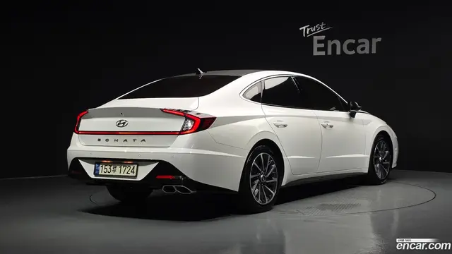 Main__Slider__Photo:Sonata Hyundai 2021.8-1