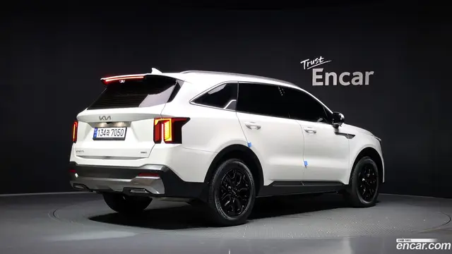 Main__Slider__Photo:Sorento Kia 2024.11-1