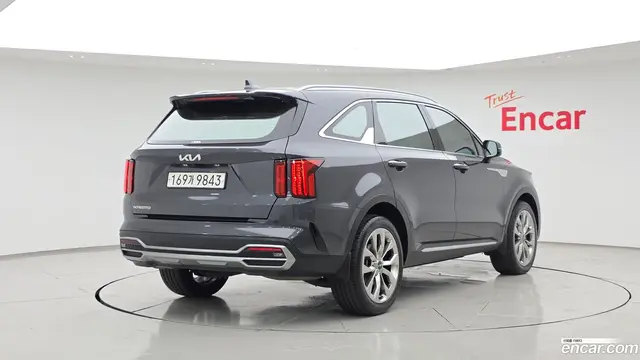 Main__Slider__Photo:Sorento Kia 2022.11-1