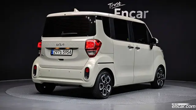 Main__Slider__Photo:RAY Kia 2022.6-1