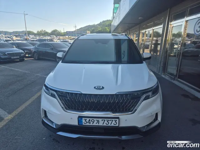 Main__Slider__Photo:Canival Kia 2020.9-1