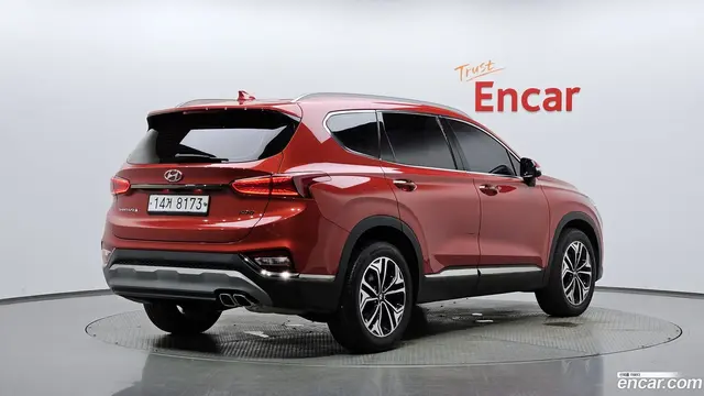 Main__Slider__Photo:Santafe Hyundai 2019.1-1