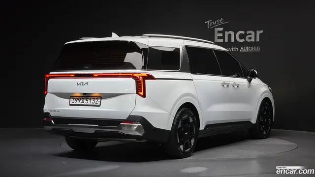 Main__Slider__Photo:Canival Kia 2024.5-1
