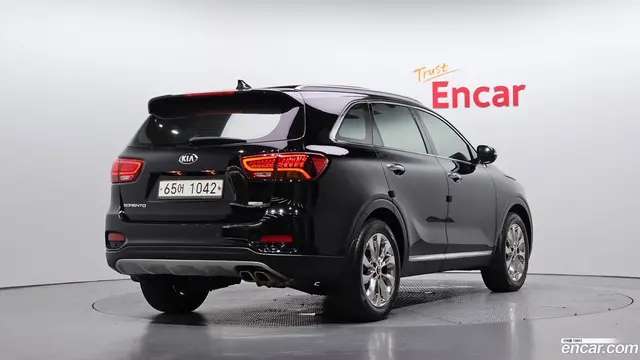 Main__Slider__Photo:Sorento Kia 2017.9-1