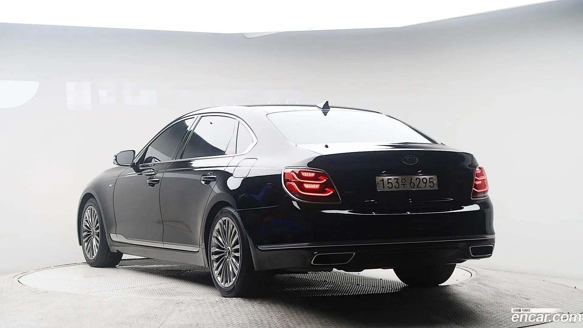 Main__Slider__Photo:K9 Kia 2019.2-1