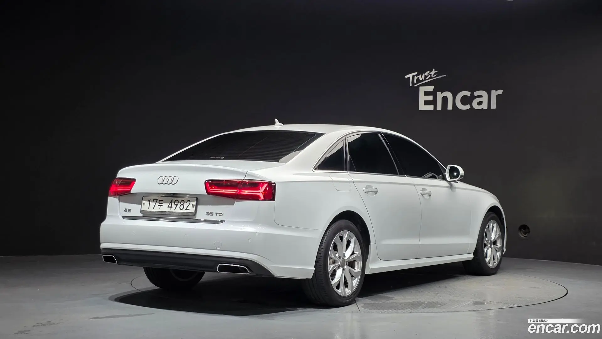 Main__Slider__Photo:A6 Audi 2015.5-1