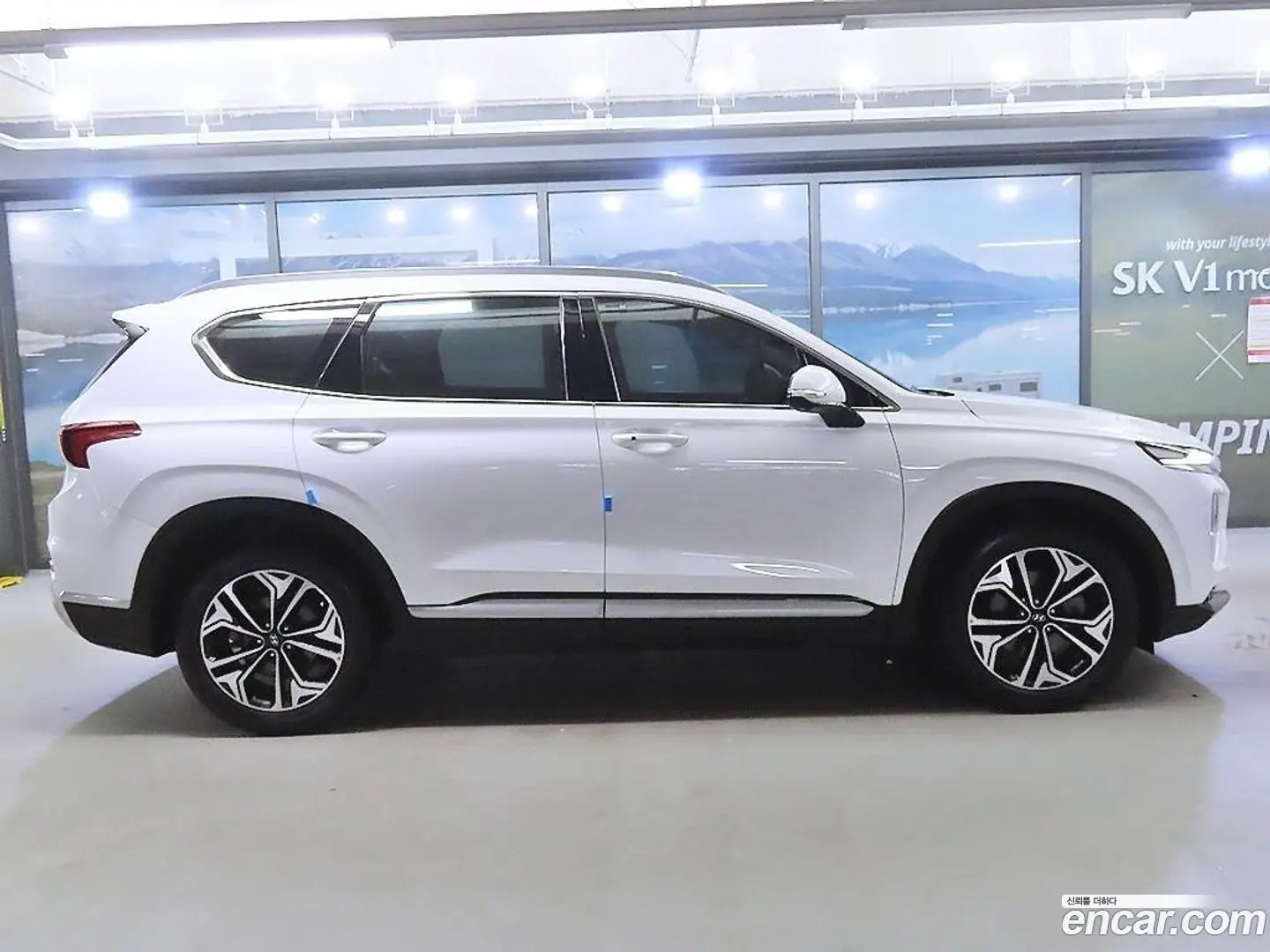 Main__Slider__Photo:Santafe Hyundai 2019.8-1