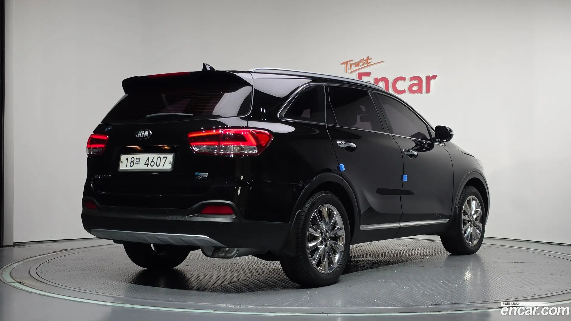 Main__Slider__Photo:Sorento Kia 2015.8-1