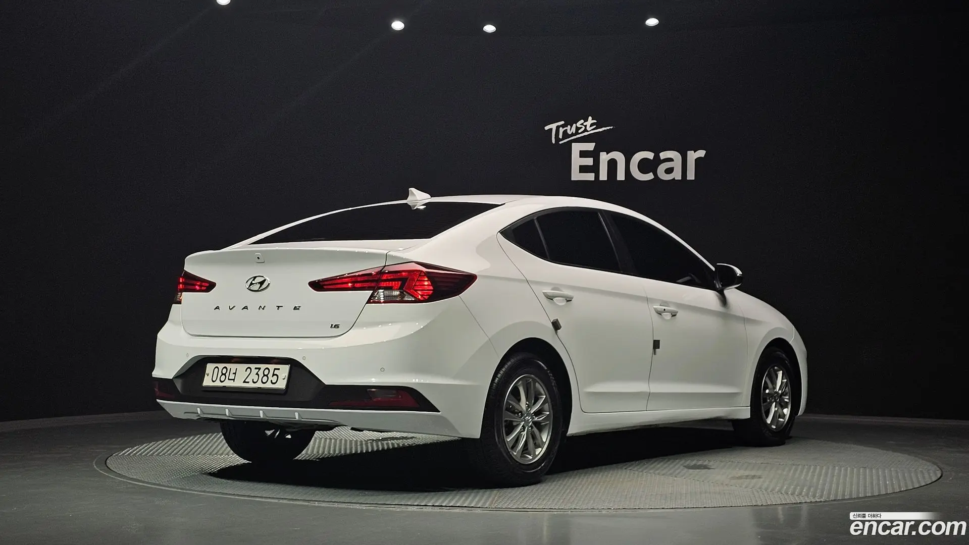 Main__Slider__Photo:AVANTE Hyundai 2019.7-1