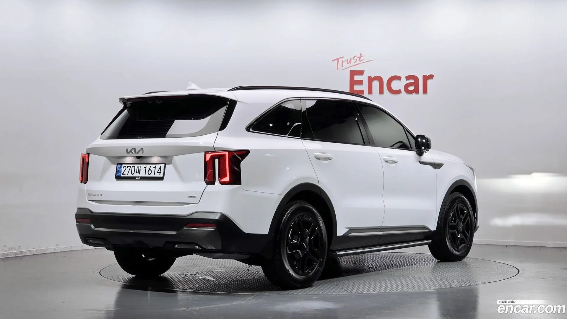 Main__Slider__Photo:Sorento Kia 2024.7-1