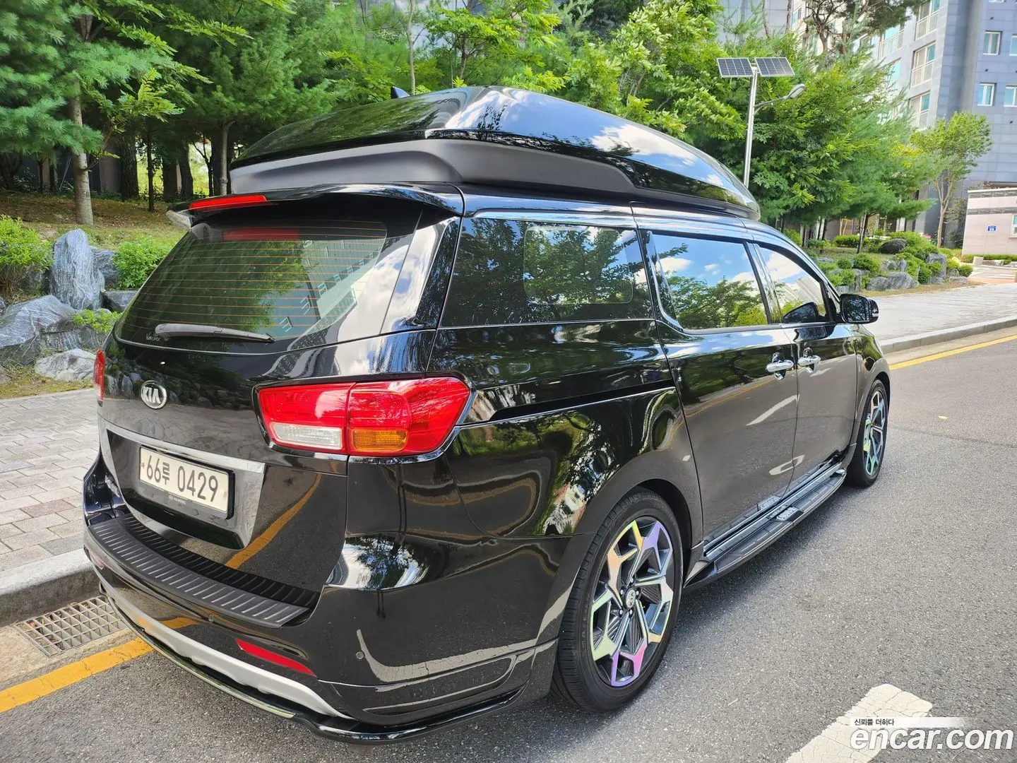 Main__Slider__Photo:Canival Kia 2015.9-1