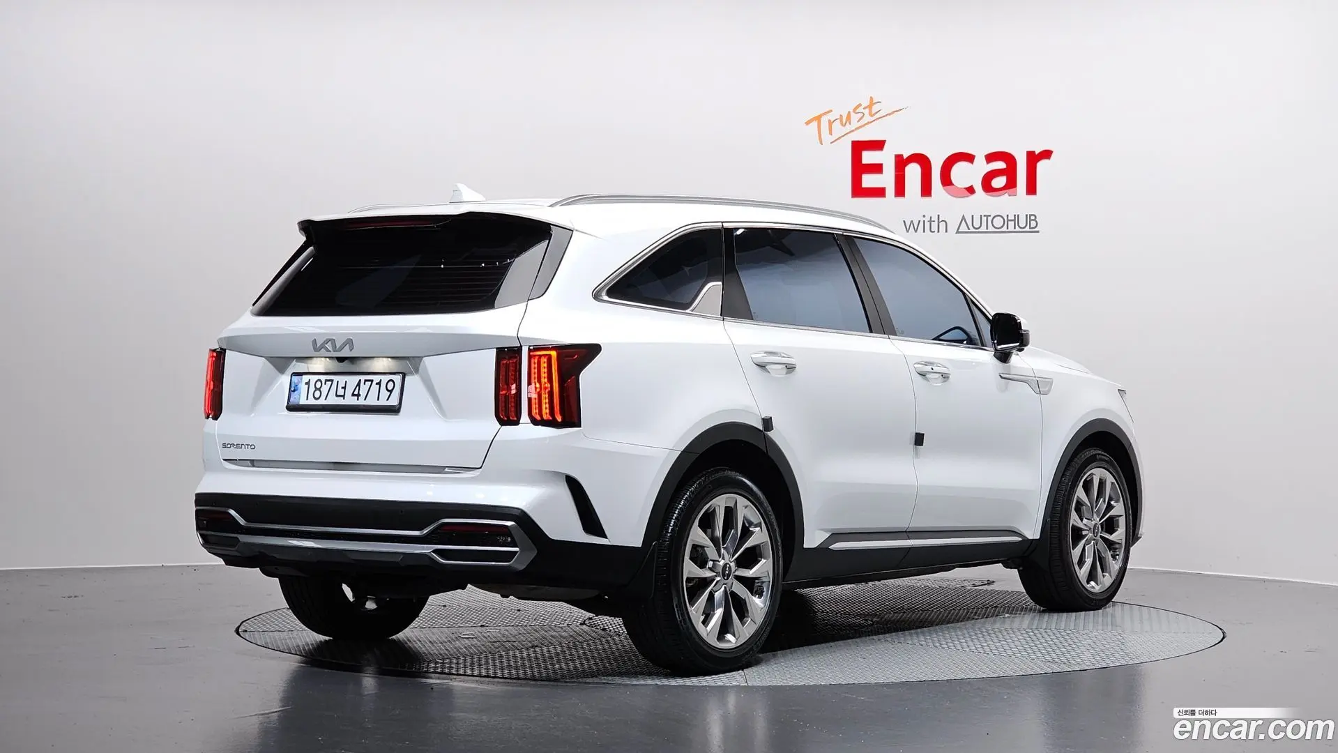 Main__Slider__Photo:Sorento Kia 2023.5-1