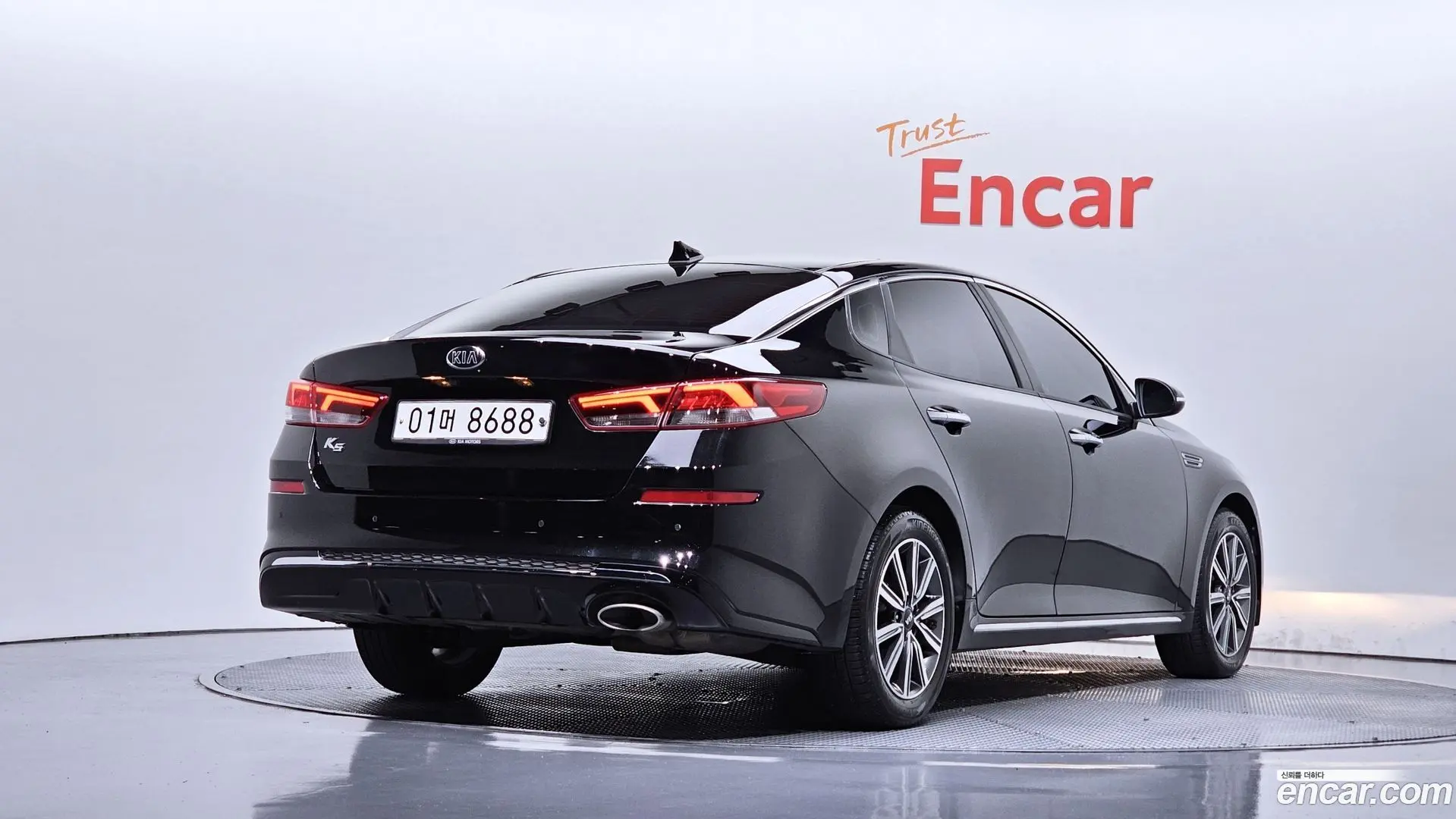 Main__Slider__Photo:K5 Kia 2018.4-1