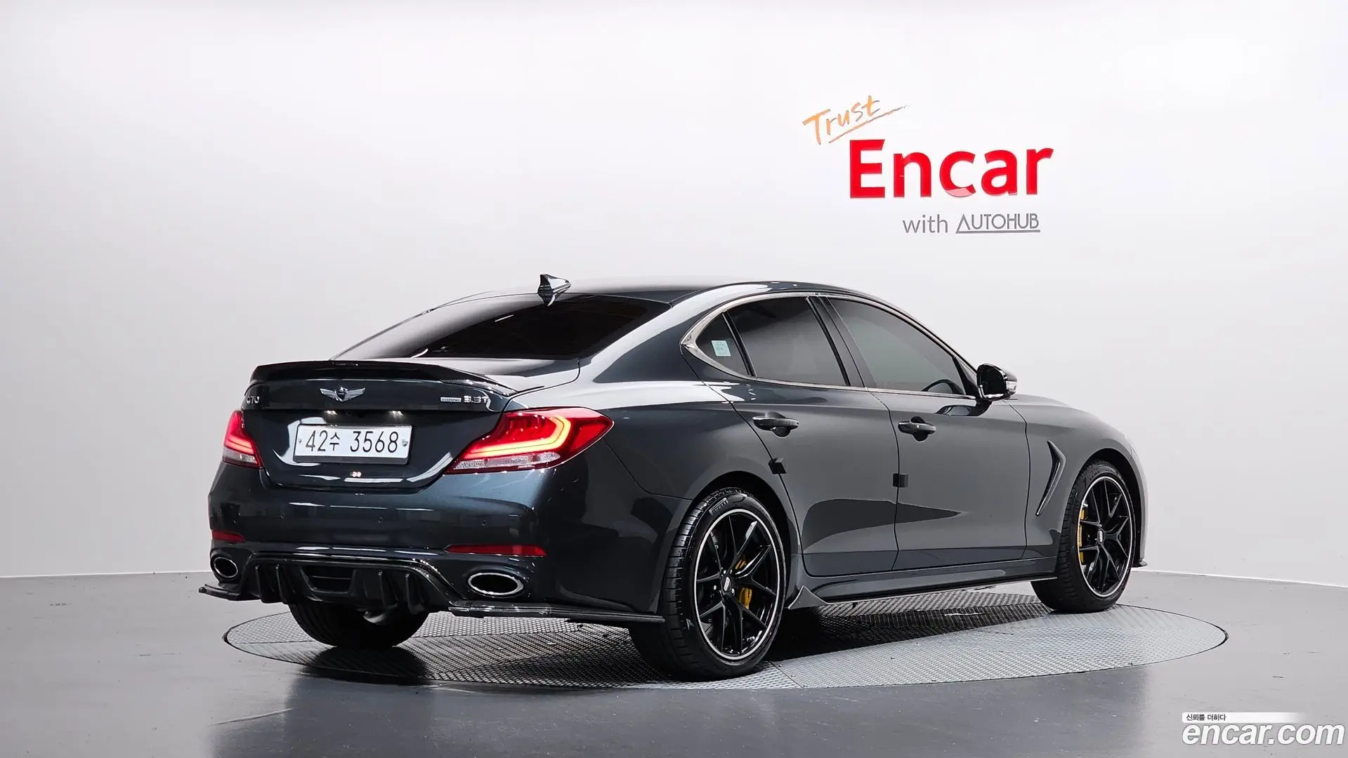 Main__Slider__Photo:G70 Genesis 2019.0-1