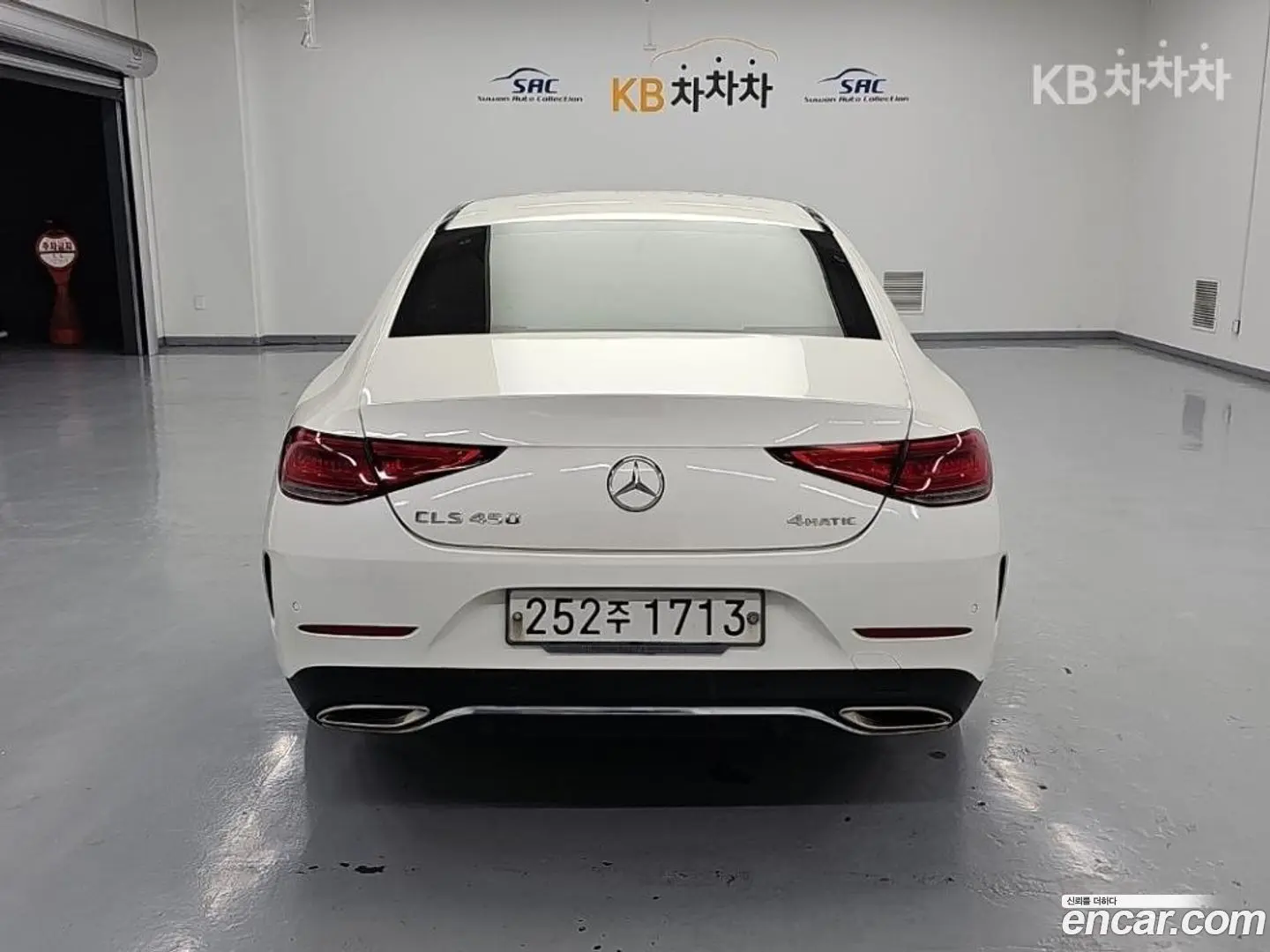 Main__Slider__Photo:CLS-Class Mercedes-Benz 2019.9-1