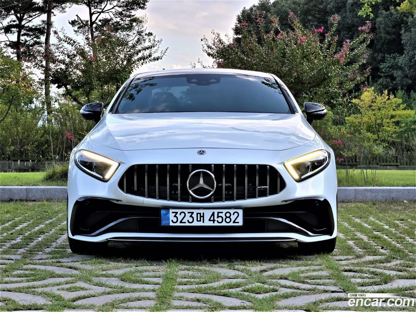 Main__Slider__Photo:CLS-Class Mercedes-Benz 2018.10-1