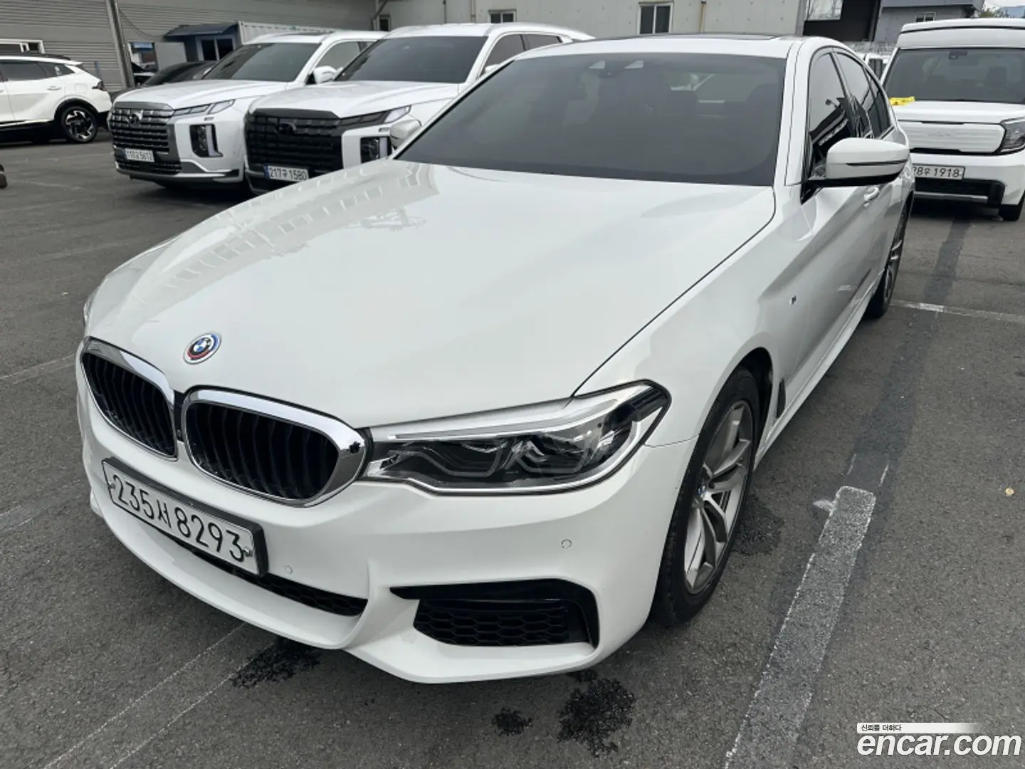 Main__Slider__Photo:5-Series BMW 2017.7-1