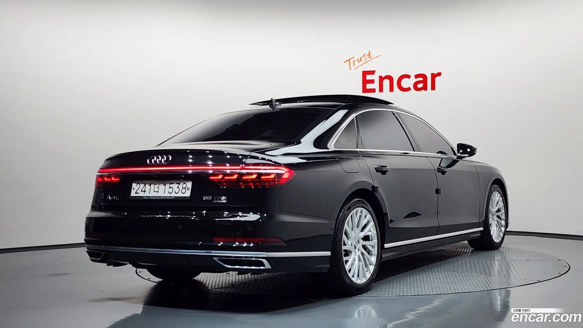 Main__Slider__Photo:A8 Audi 2019.11-1