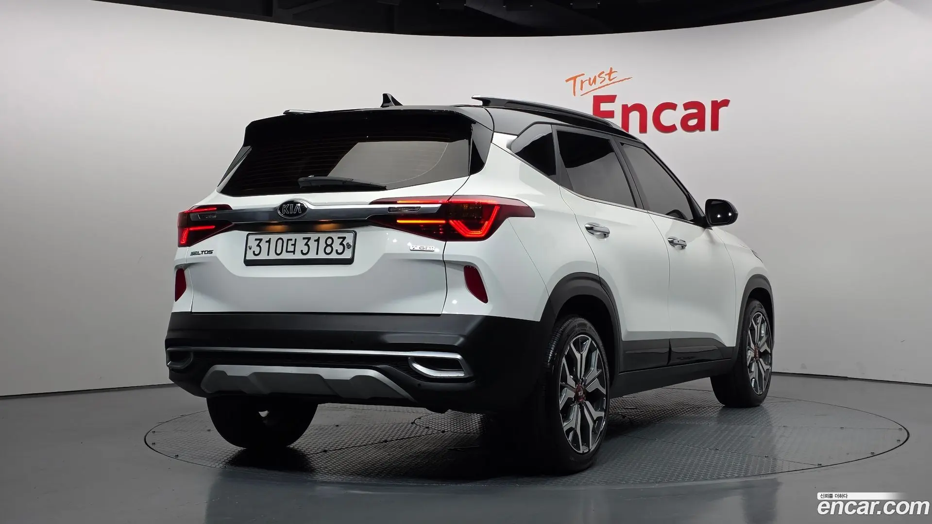 Main__Slider__Photo:Seltos Kia 2020.2-1