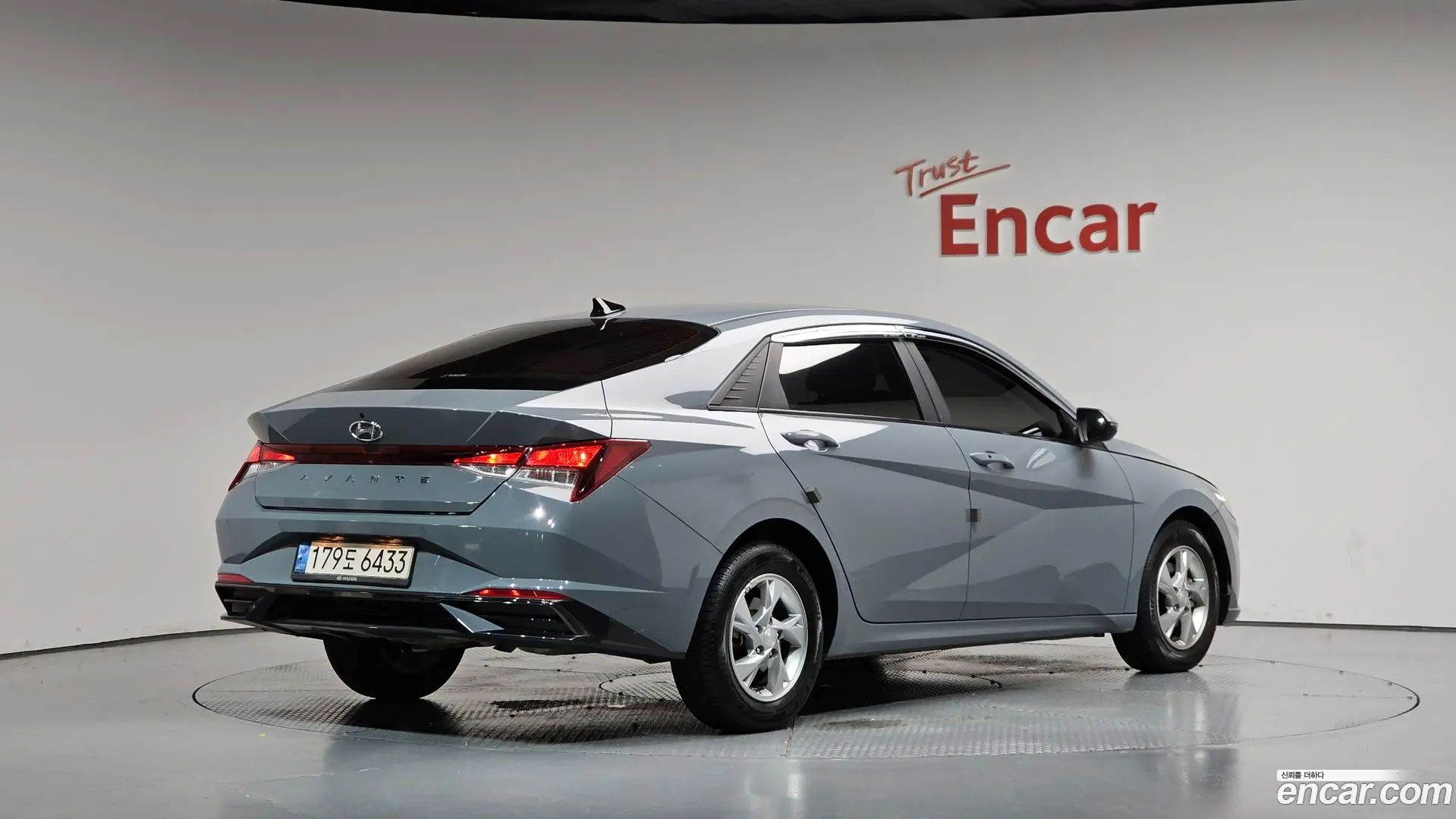 Main__Slider__Photo:AVANTE Hyundai 2022.0-1