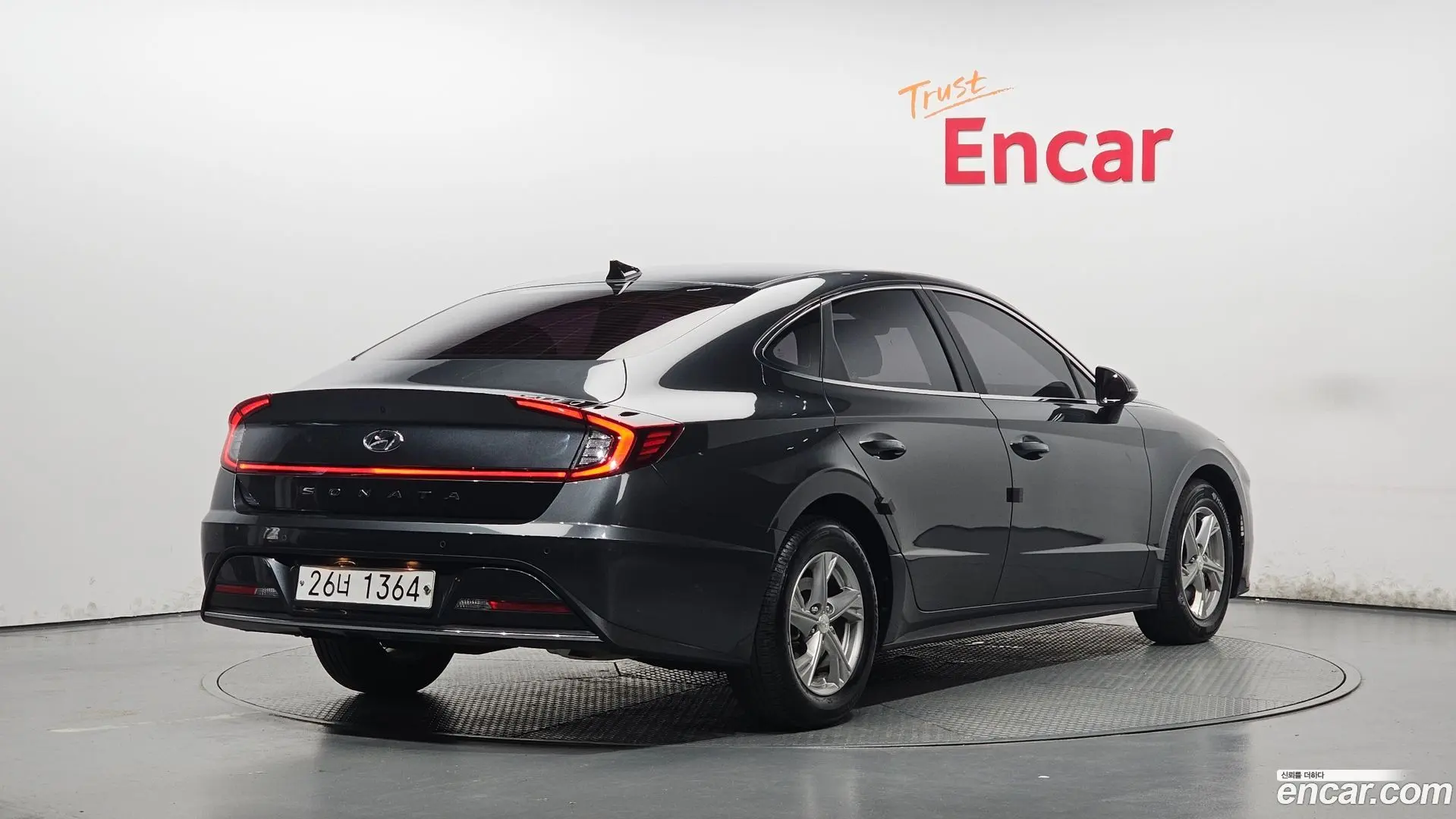 Main__Slider__Photo:Sonata Hyundai 2019.7-1