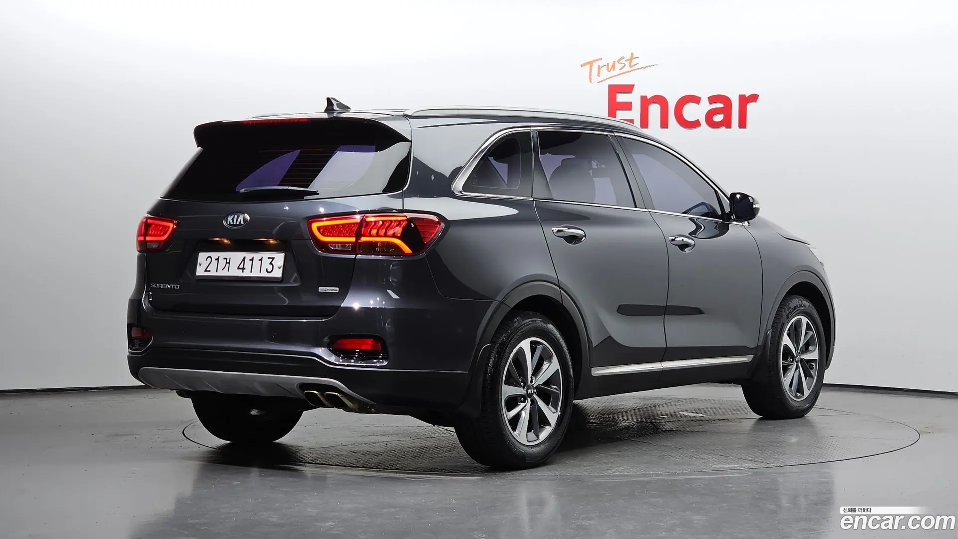 Main__Slider__Photo:Sorento Kia 2018.3-1