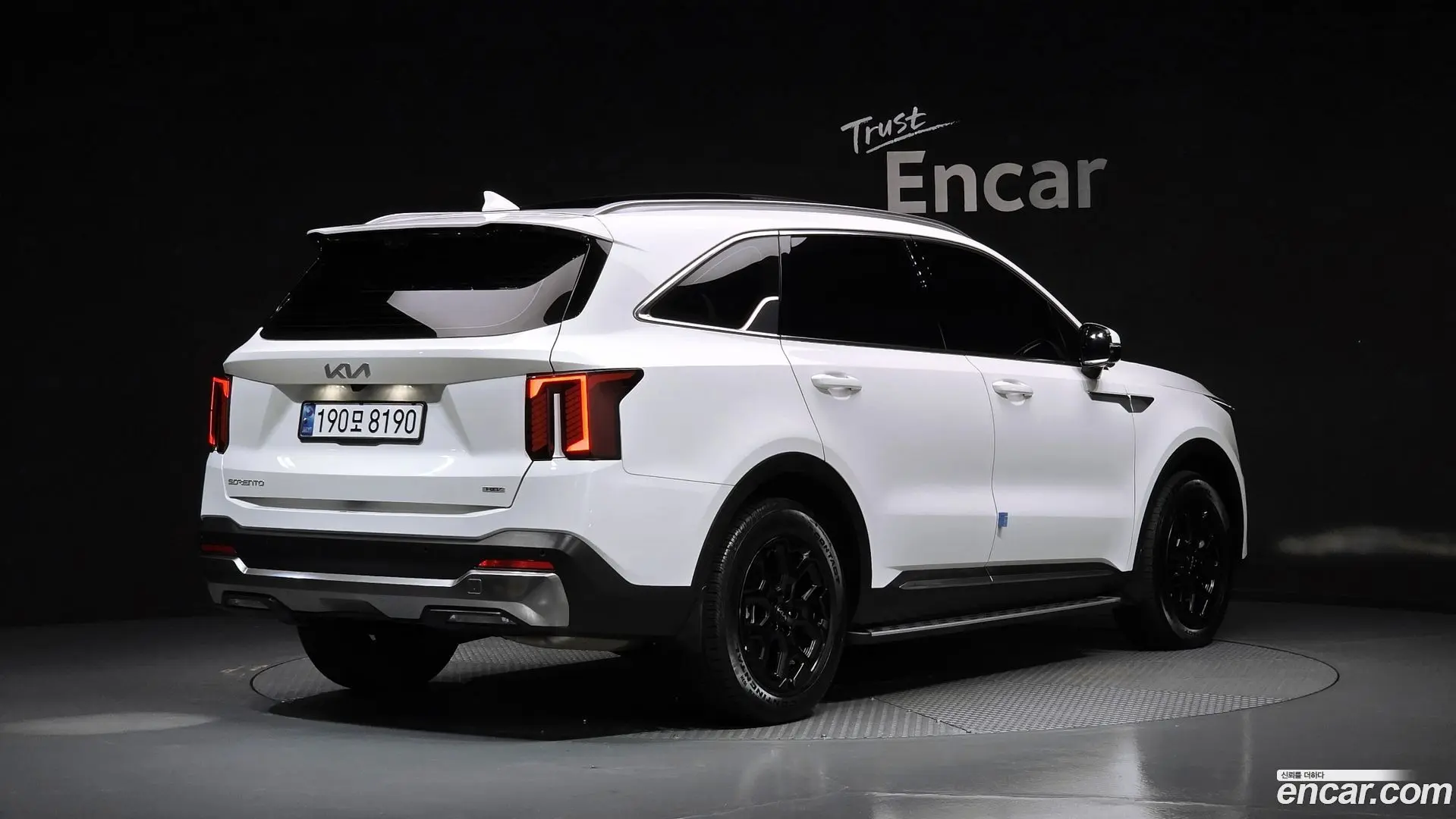 Main__Slider__Photo:Sorento Kia 2024.6-1