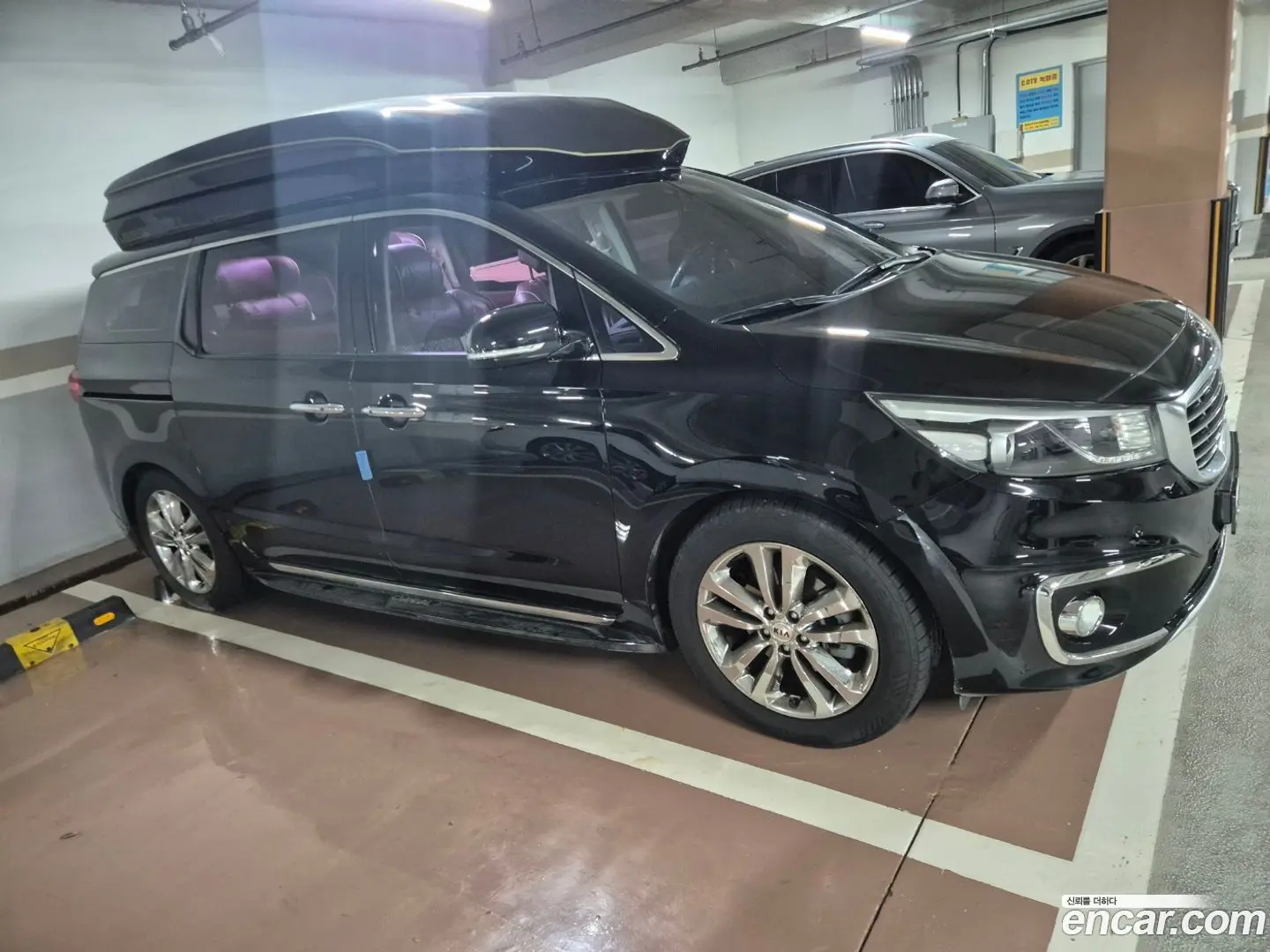 Main__Slider__Photo:Canival Kia 2017.11-1