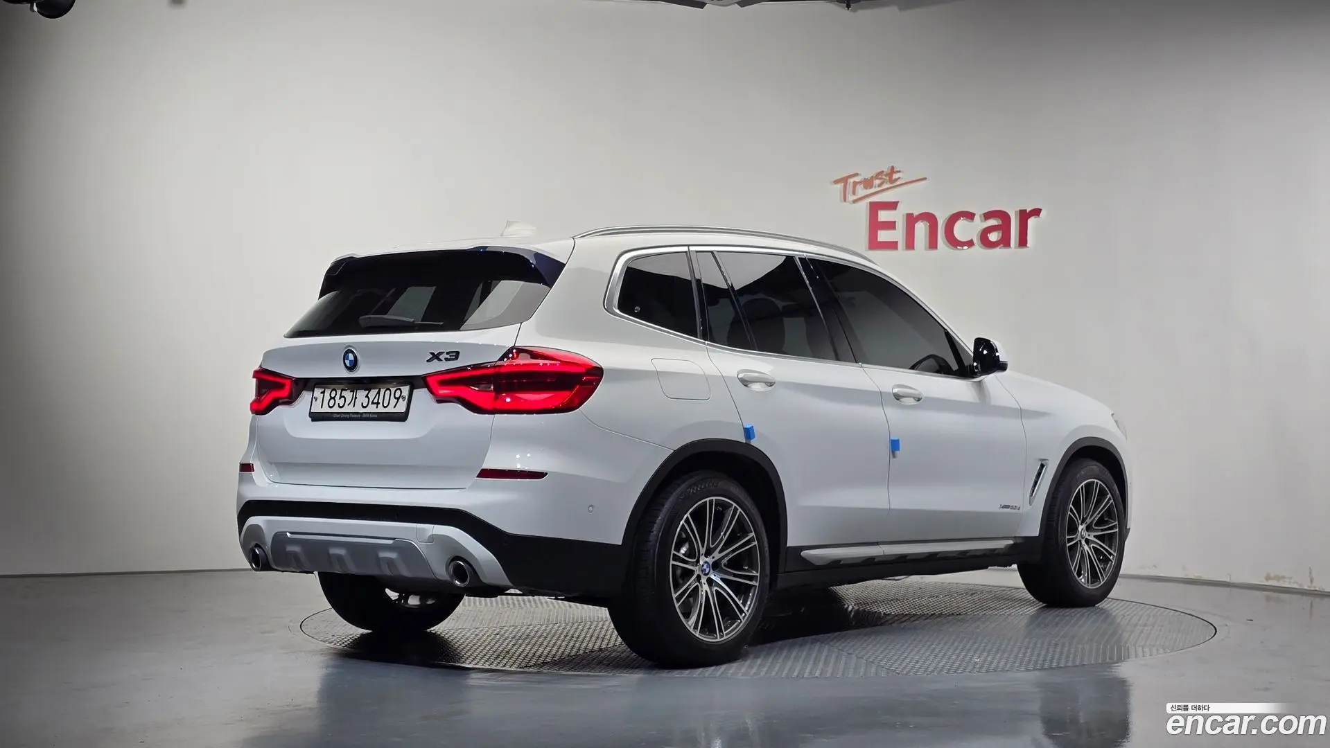 Main__Slider__Photo:X3 BMW 2018.0-1