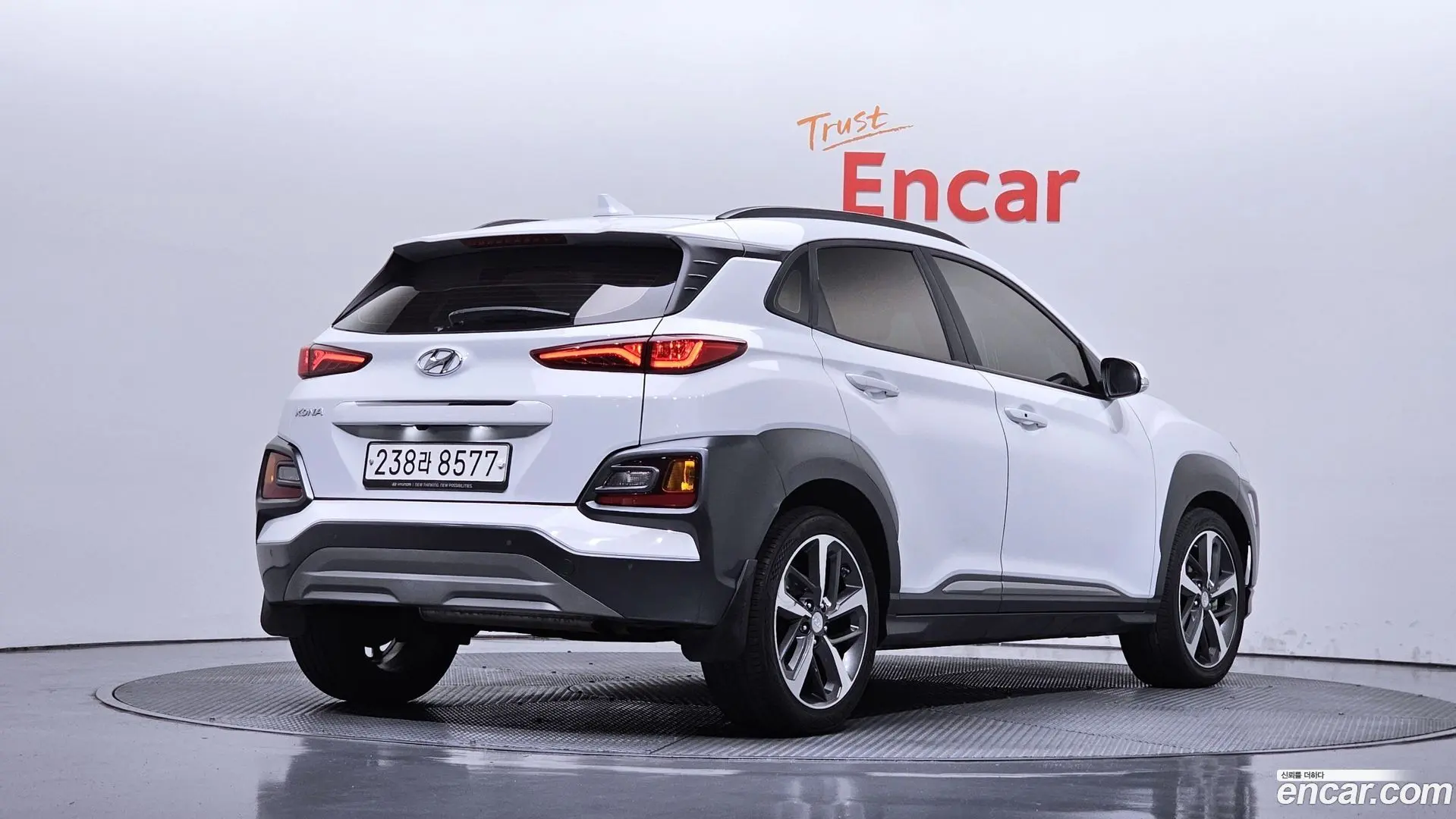 Main__Slider__Photo:Kona Hyundai 2019.10-1