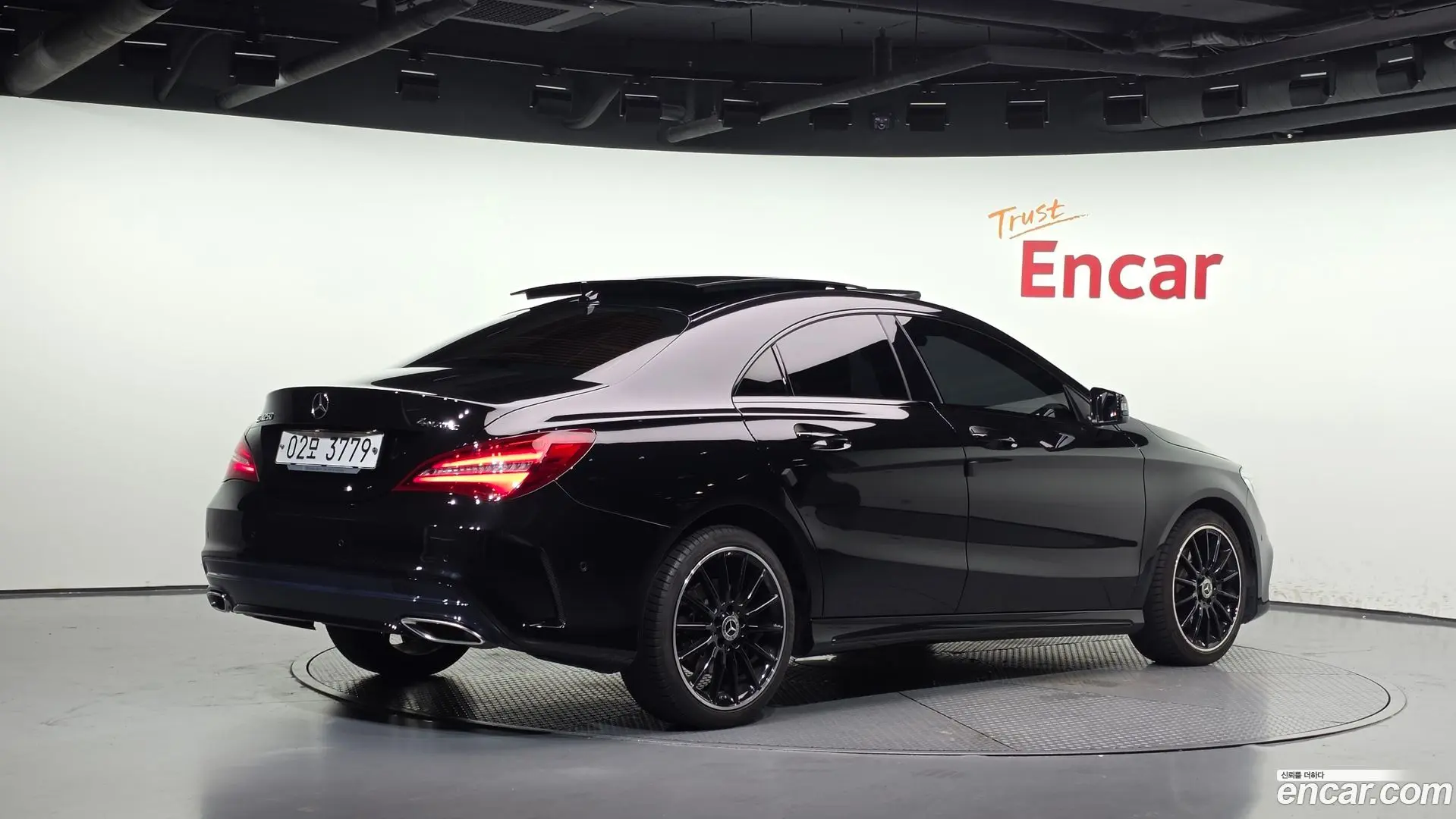 Main__Slider__Photo:CLA-Class Mercedes-Benz 2018.3-1