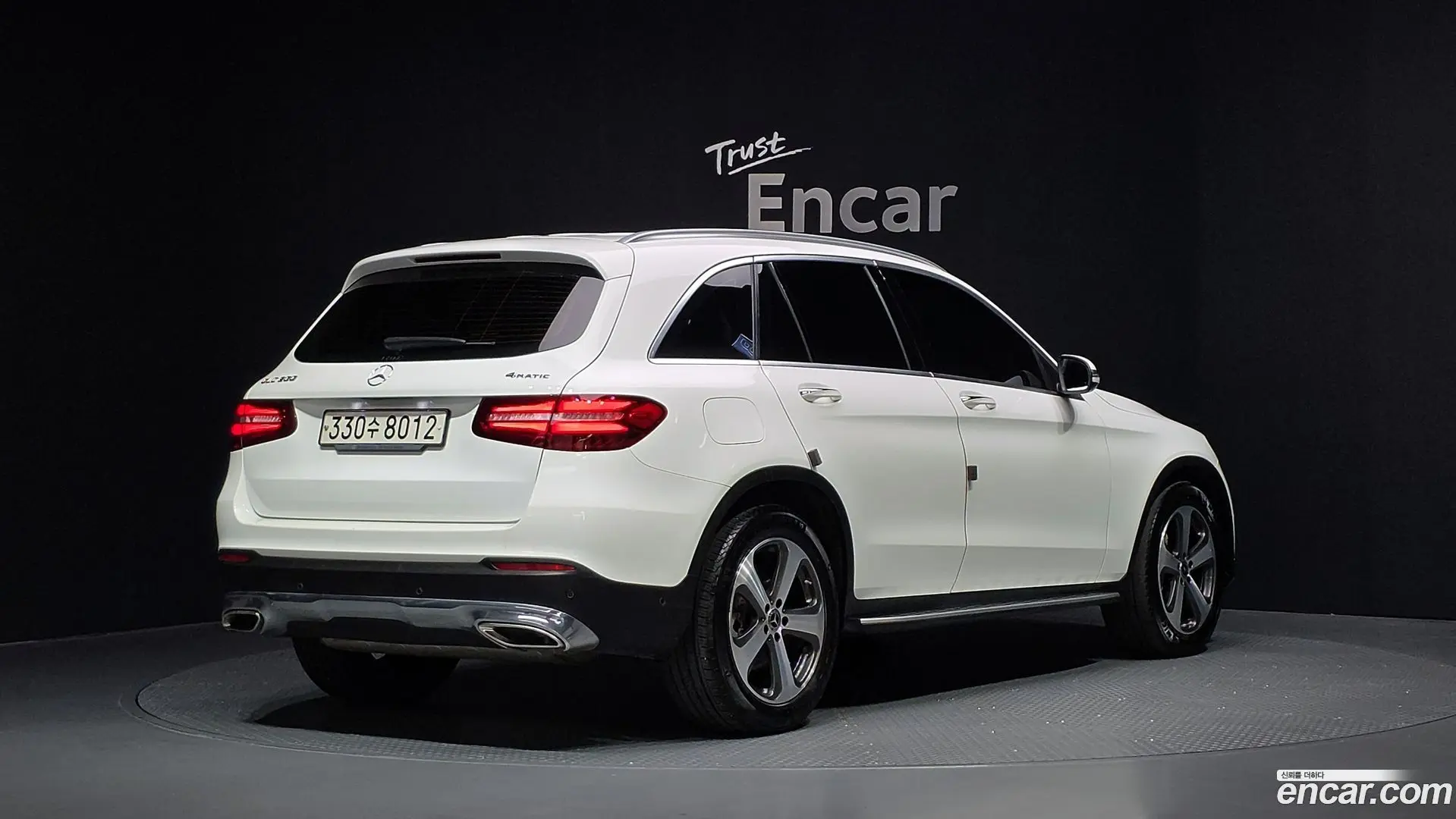 Main__Slider__Photo:GLC-Class Mercedes-Benz 2019.9-1