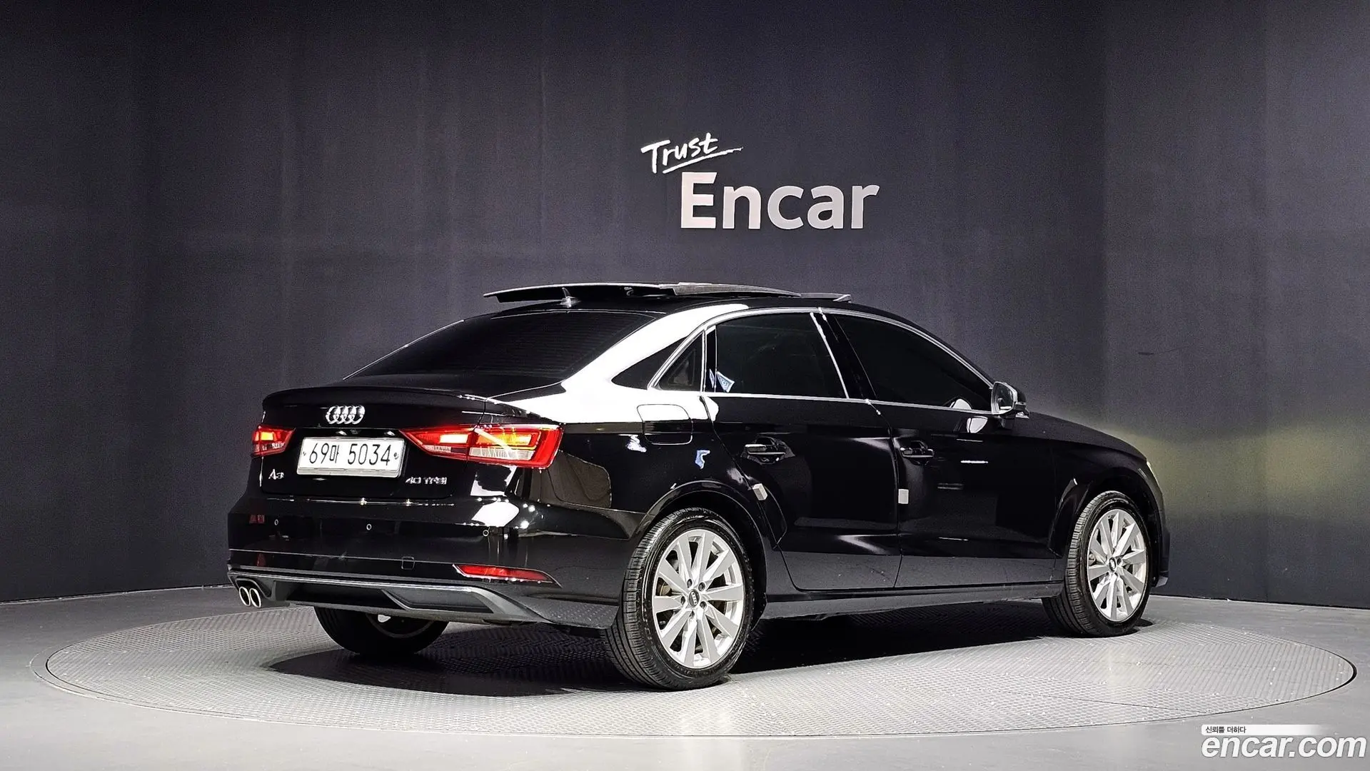 Main__Slider__Photo:A3 Audi 2018.9-1