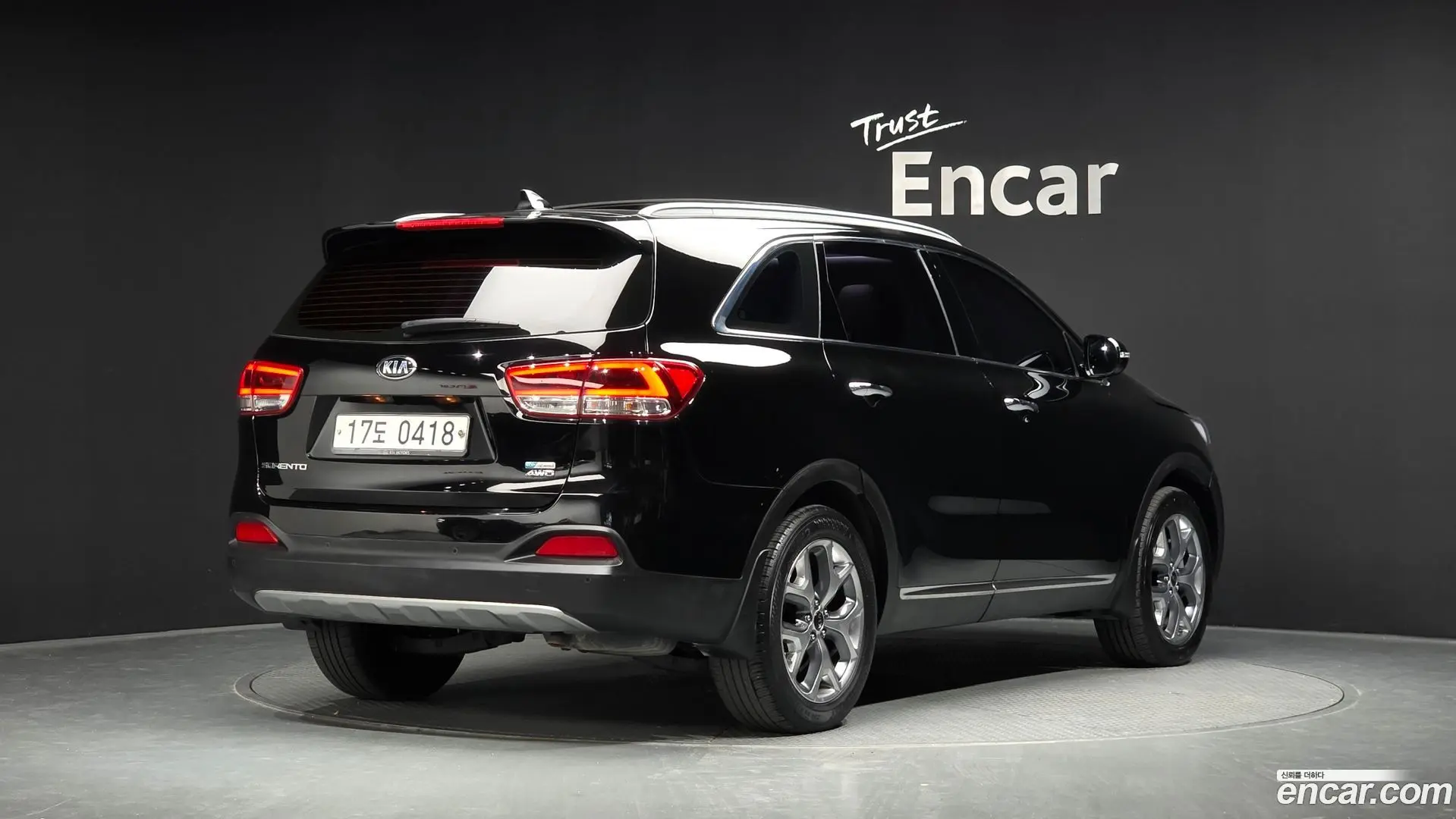 Main__Slider__Photo:Sorento Kia 2016.6-1