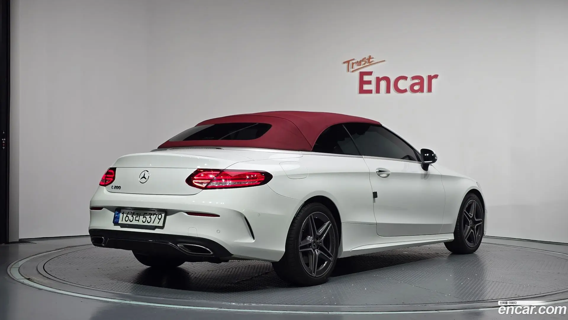 Main__Slider__Photo:C-Class Mercedes-Benz 2021.5-1