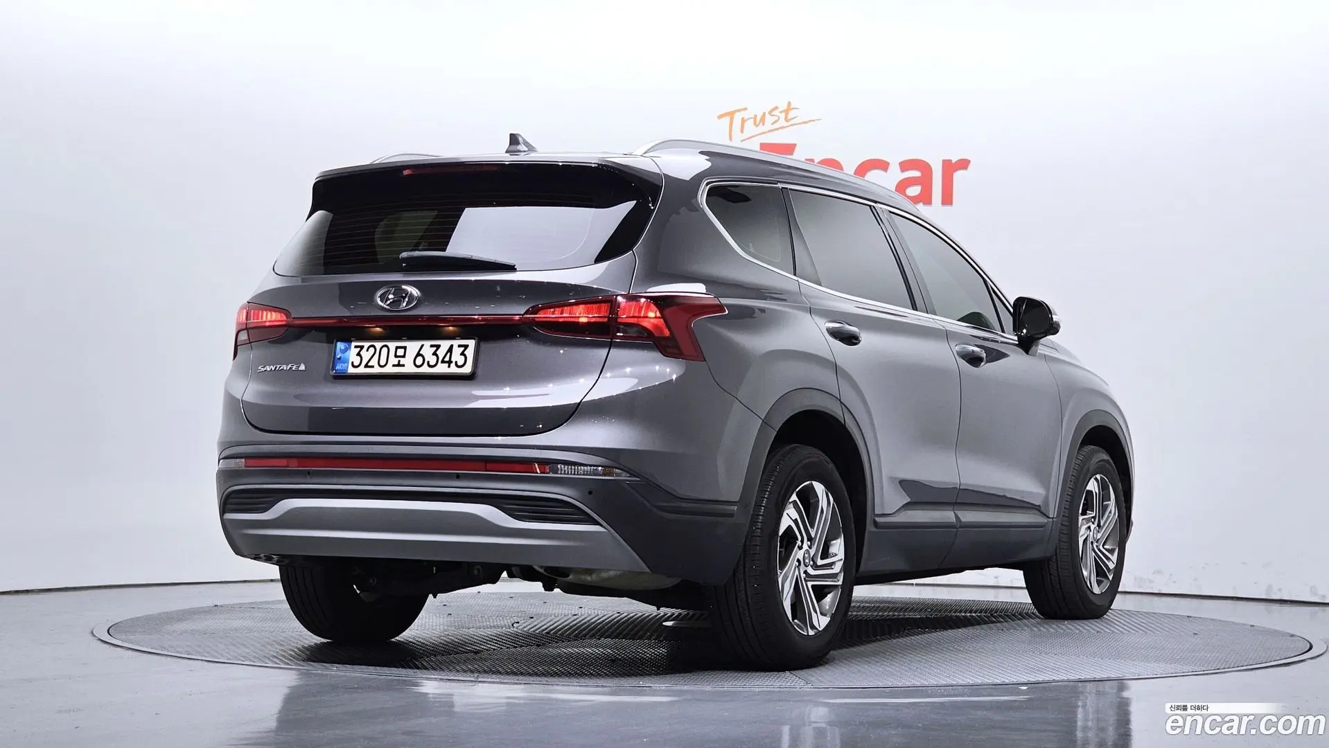Main__Slider__Photo:Santafe Hyundai 2021.3-1