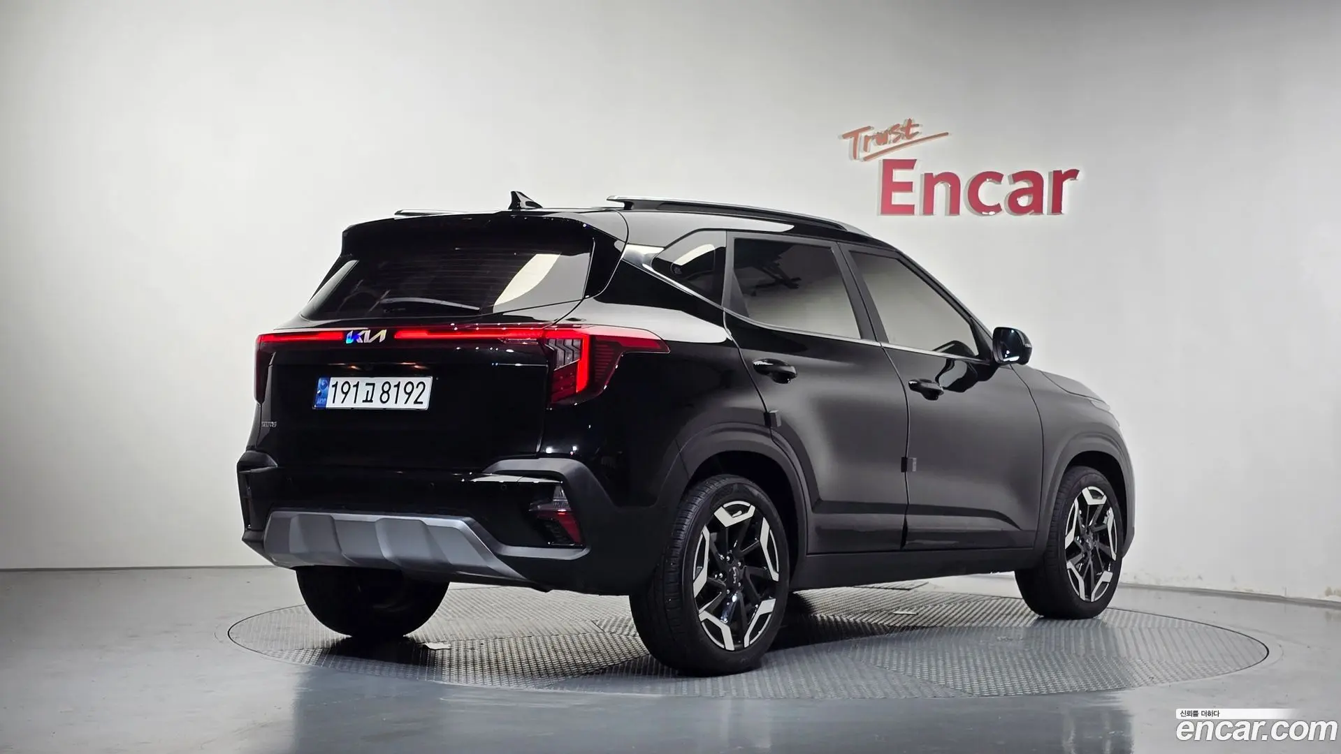 Main__Slider__Photo:Seltos Kia 2024.9-1
