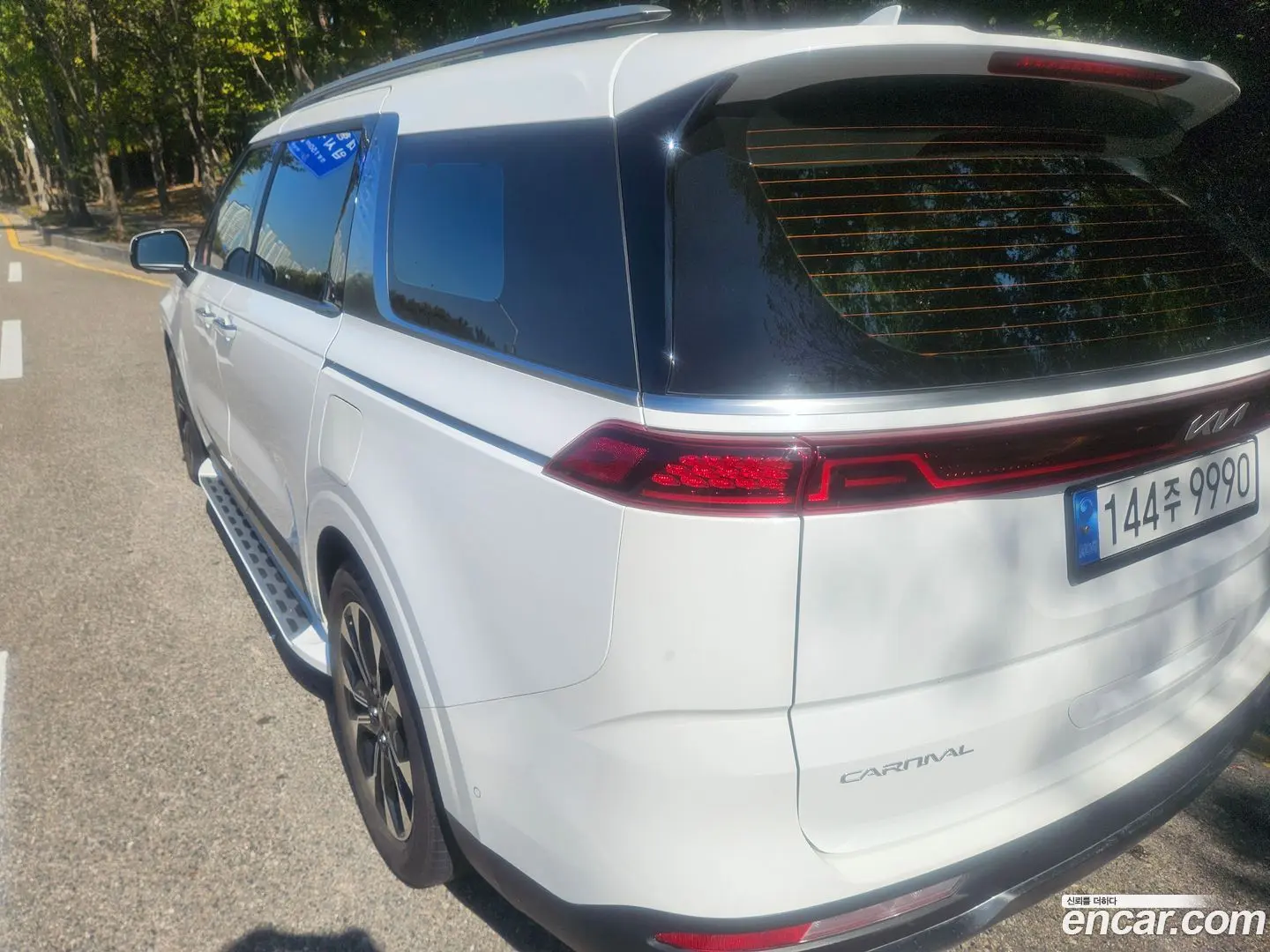 Main__Slider__Photo:Canival Kia 2022.5-1