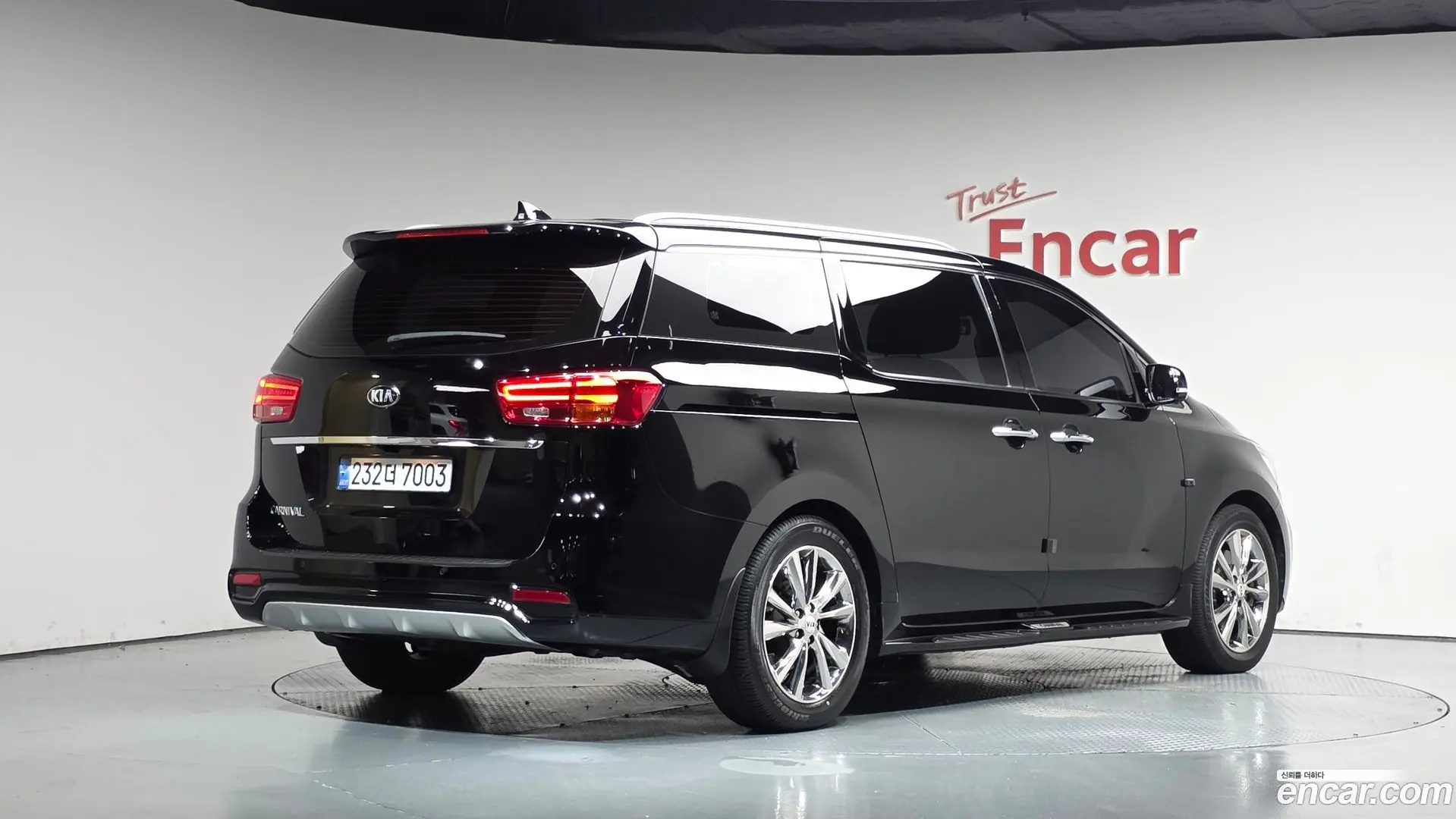 Main__Slider__Photo:Canival Kia 2019.4-1
