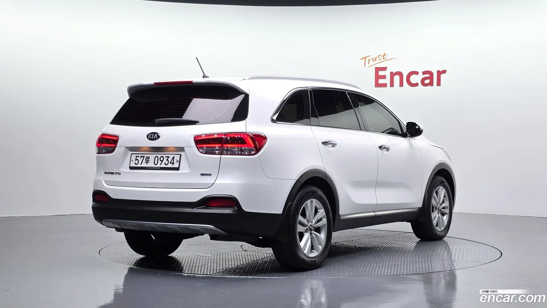 Main__Slider__Photo:Sorento Kia 2015.8-1