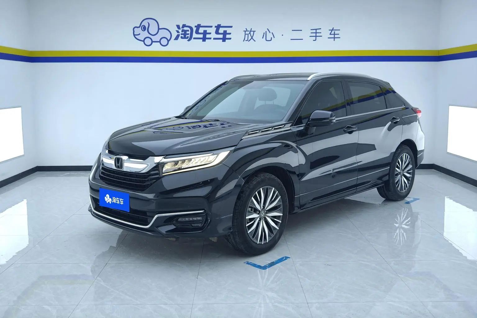 Main__Slider__Photo:undefined undefined 2020-0