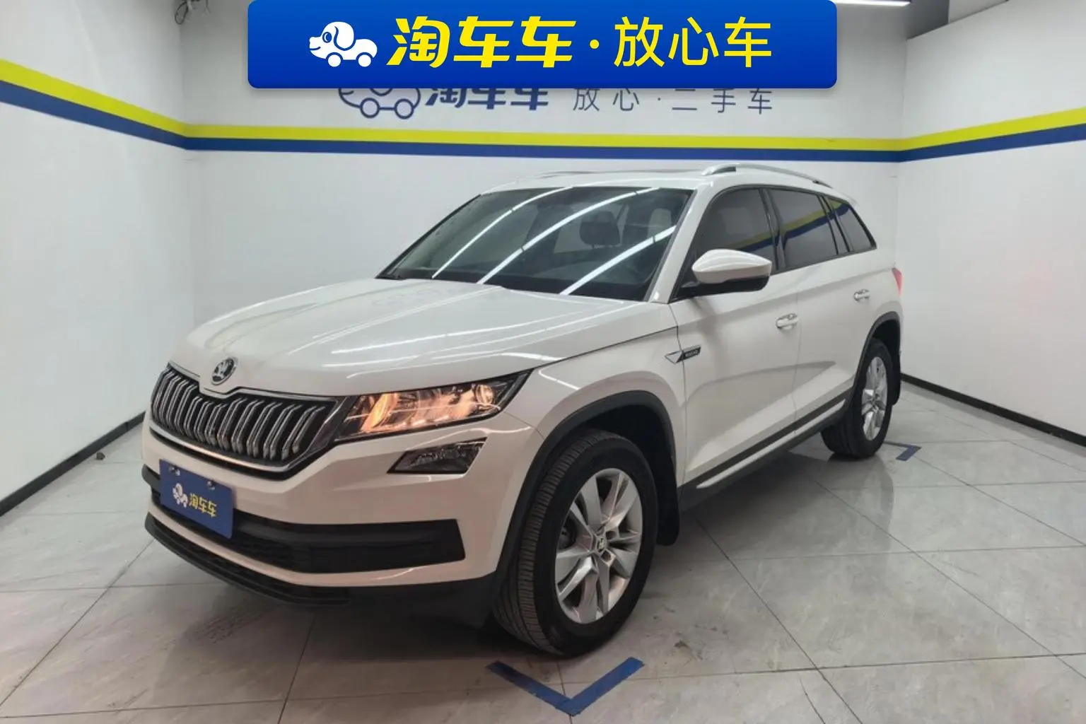 Main__Slider__Photo:undefined undefined 2019-0