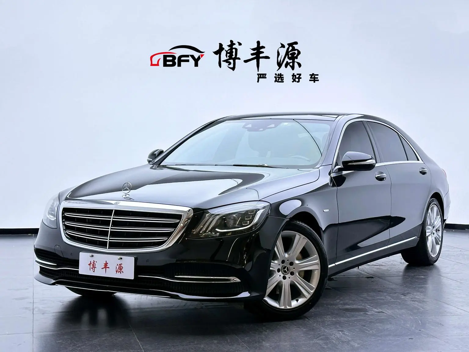 Main__Slider__Photo:undefined undefined 2019-0