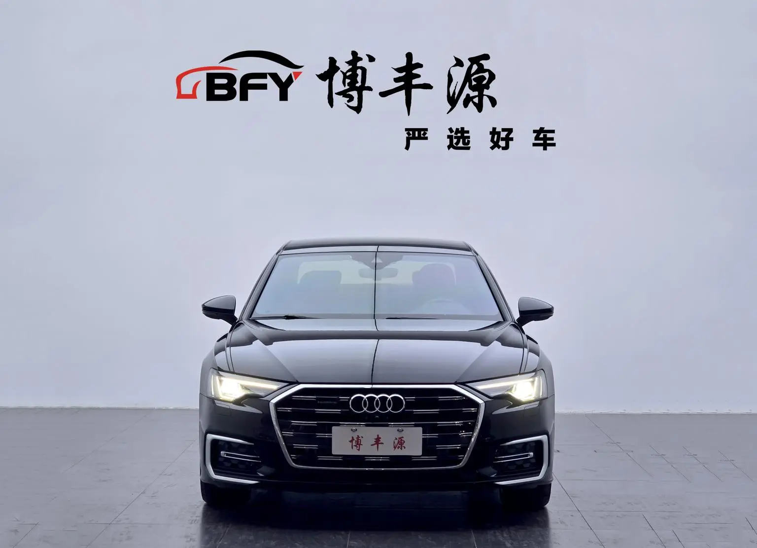 Main__Slider__Photo:undefined undefined 2019-1