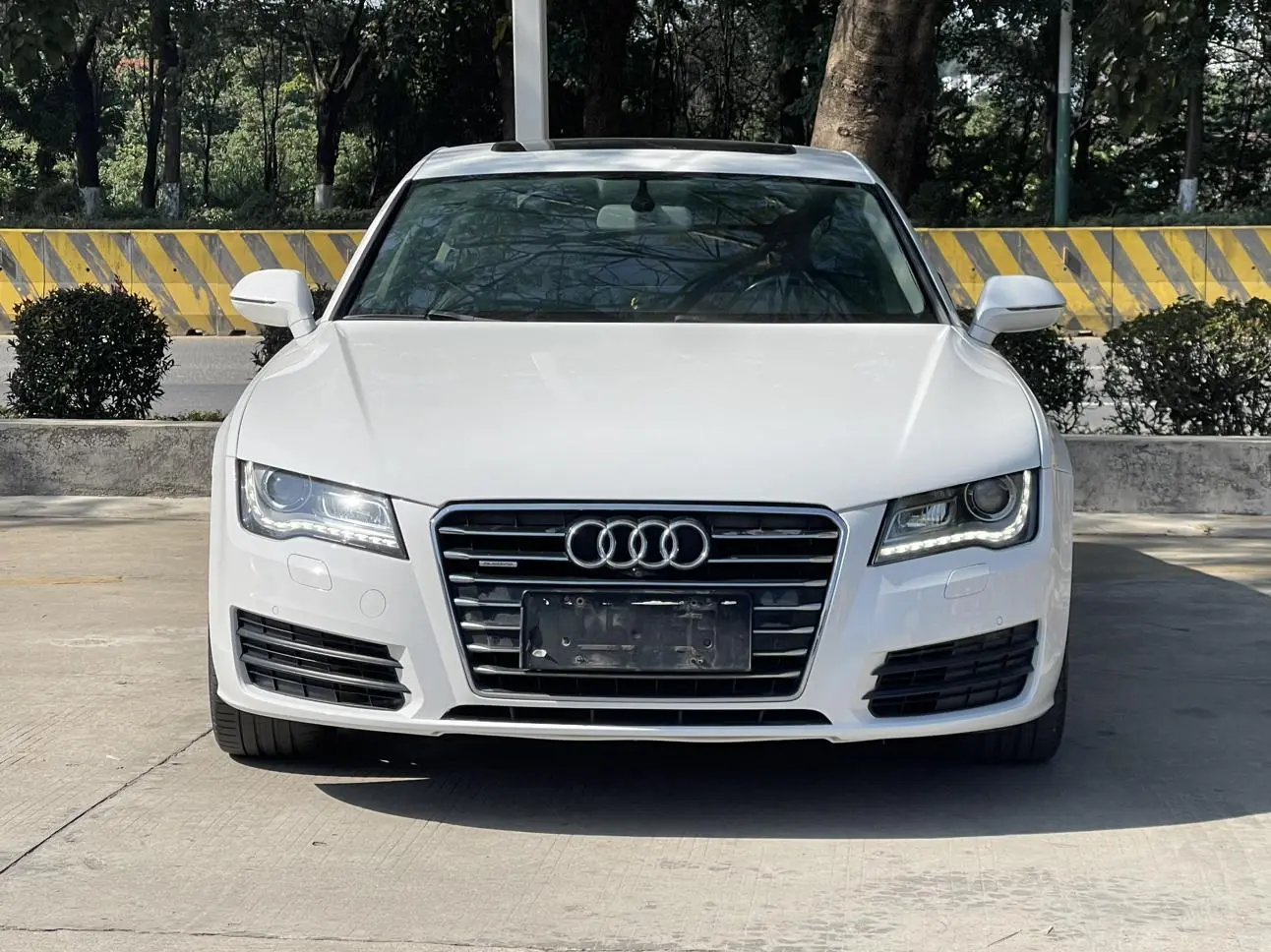 Main__Slider__Photo:undefined undefined 2014-1