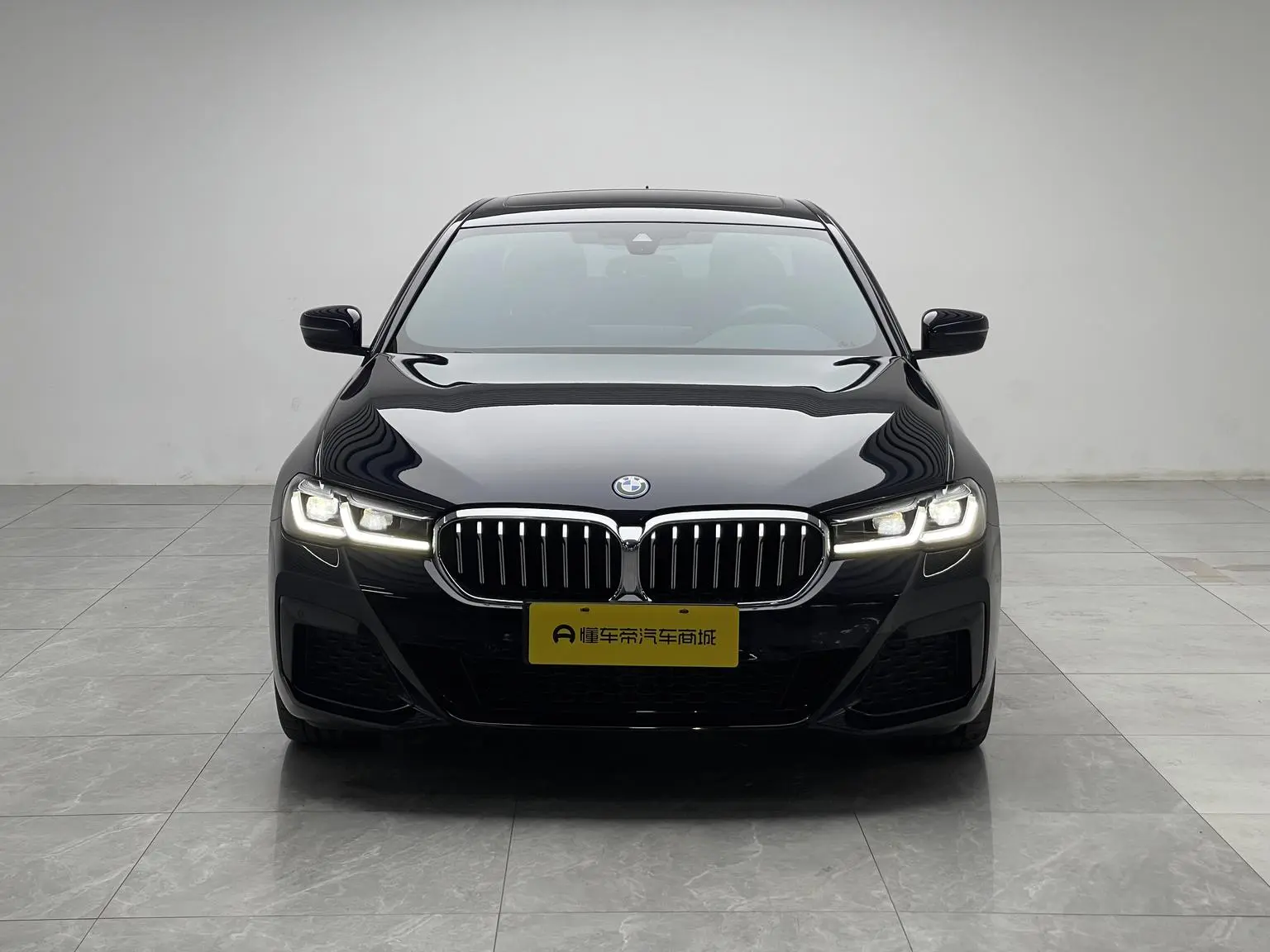 Main__Slider__Photo:undefined undefined 2022-1