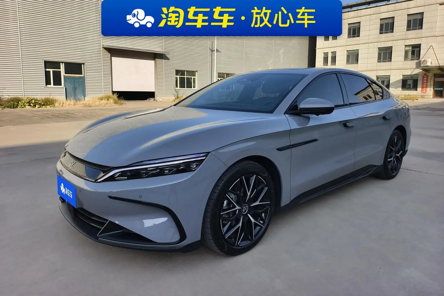 Main__Slider__Photo:undefined undefined 2025-0